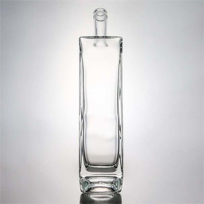 Material do corpo Vidro 1000ml garrafa de uísque em forma quadrada com pedra e cortiça