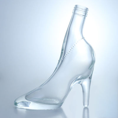 Desenho único Flint Glass 500ml 750ml Vodka Gin Whisky Brandy Garrafa vazia com cortiça