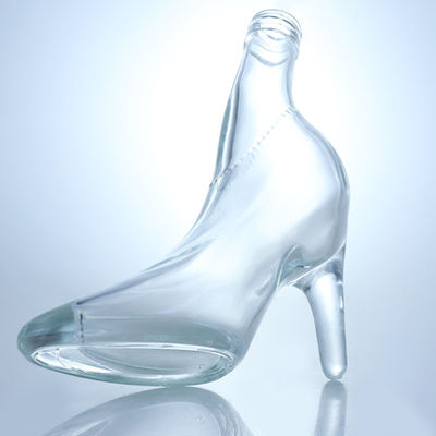 Desenho único Flint Glass 500ml 750ml Vodka Gin Whisky Brandy Garrafa vazia com cortiça