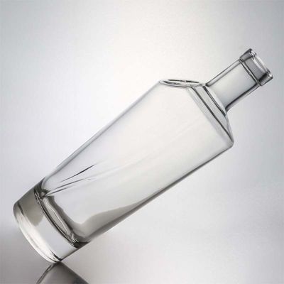 Tequila Bebidas Industriais Garrafa de vidro de pedra clara com cortiça de madeira 700ml 500ml 1000ml