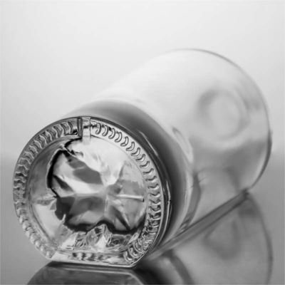 Tipo de vedação: Cortiça 500 ml 800 ml 1000 ml Garrafa redonda de vidro de pedra para bebidas alcoólicas