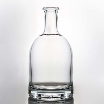 Whisky 750ml 800ml 1000ml Flasca de vidro de base pesada de pedra clara com cortiça de madeira