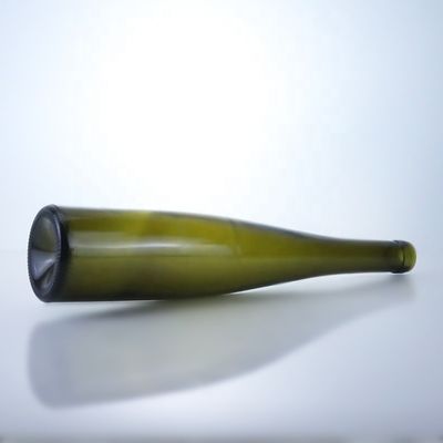 520ml/700ml Elegante Antiga Garrafa de Vidro Verde para Whisky Vodka Tequila Gin Rum