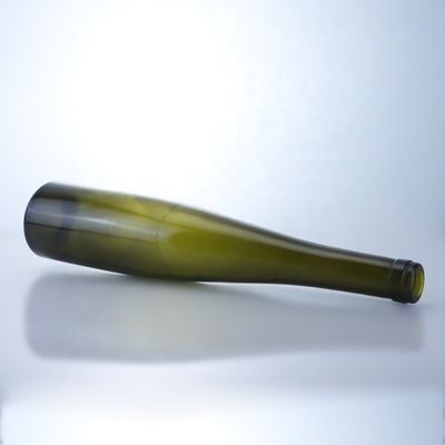 520ml/700ml Elegante Antiga Garrafa de Vidro Verde para Whisky Vodka Tequila Gin Rum