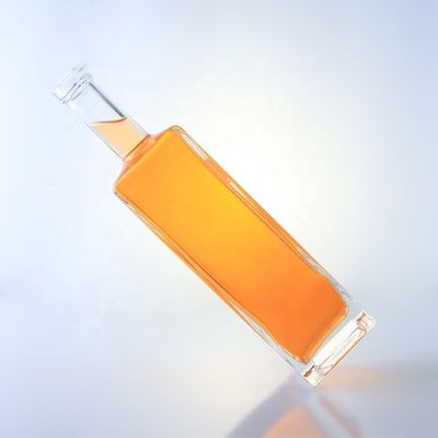 Garrafa de vidro de fundo espesso de 750 ml para bebidas alcoólicas Vinho Whisky Vodka Gin