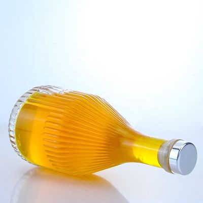 Flint Glass 500ml 750ml 1000ml Vodka em forma especial garrafa de uísque com logotipo personalizado