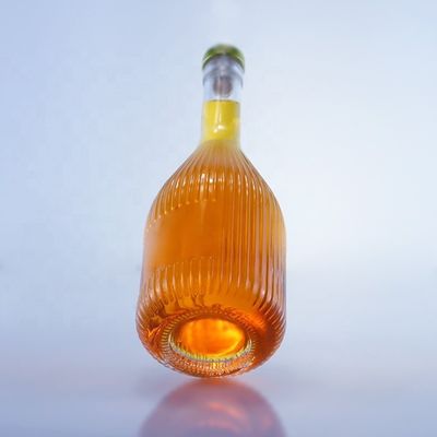 Garrafa de vidro vazia transparente para Vodka Gin Rum Whisky Brandy em 500ml 750ml 1000ml