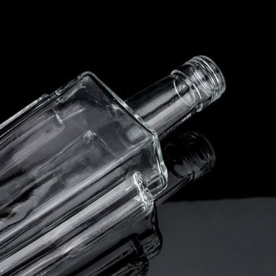 500 ml 700 ml 750 ml garrafa de vidro de pedra para champanhe gin rum transparente e em relevo