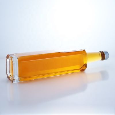 500ml 750ml Quadrado Whiskey Vodka garrafas para parafuso Tequila de vidro garrafas de licor