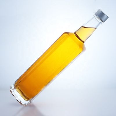 500ml 750ml Quadrado Whiskey Vodka garrafas para parafuso Tequila de vidro garrafas de licor