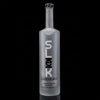 Tipo de vedação de cortiça 750ml 1000ml Decal congelado garrafa de vidro de pedra clara para gin rum champanhe tequila whisky logotipo personalizado