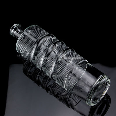 Garrafa de vidro de luxo em relevo 750ml 1000ml Limpo Flint Gin Rum Champagne Tequila Garrafa de uísque com cortiça
