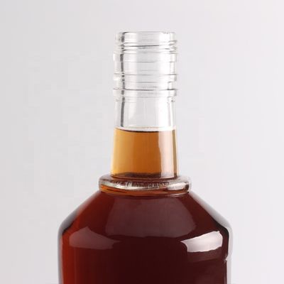 2022 Garrafa de vidro em relevo de fundo grosso Flint claro para gin Whisky Rum Tequila Brandy