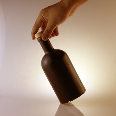 500 ml 750 ml garrafa de vidro vazia com cortiça personalizada Verniz Vodka Tequila Liquor
