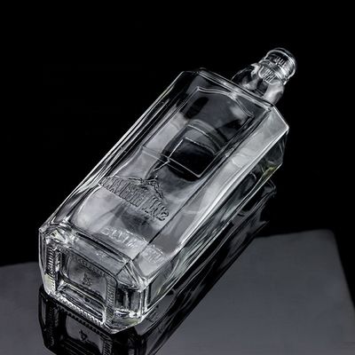 750ml 75cl Super Flint Quadrado Garrafa de vidro em relevo com tampa de parafuso Rum Vodka Whisky