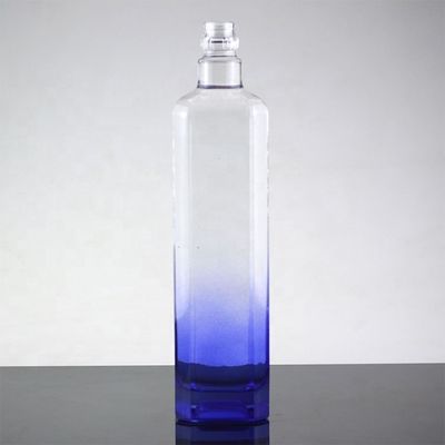 Botella de vidro quadrada azul de 750 ml com cor graduada e tampa de parafuso