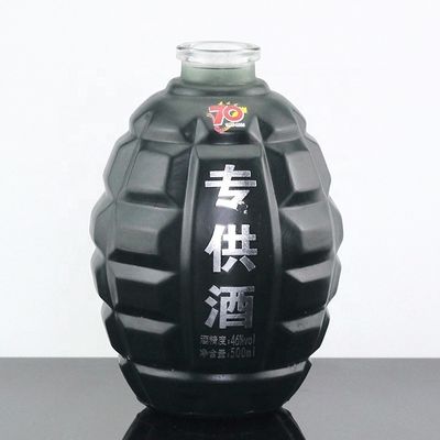 Garrafa de vidro em forma de bomba de 500 ml exclusiva para embalagens personalizadas de bebidas